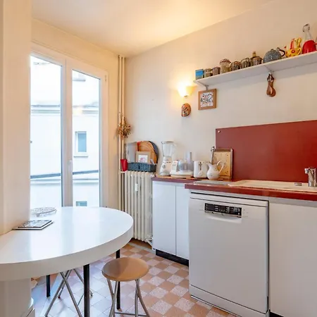 Retreat 1 Bed In The Heart Of 9th Apartment
