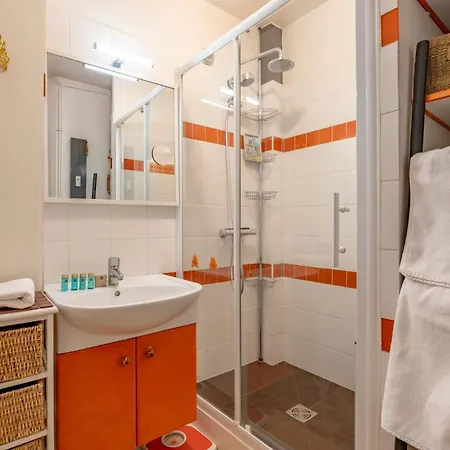Retreat 1 Bed In The Heart Of 9th